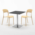 Neliöpöytä 60x60 cm, musta pöytälevy, teräsjalka ja 2 värikästä tuolia Pistachio Malli