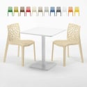 Valkoinen neliöpöytä 70x70 cm ja 2 värikästä tuolia Gruvyer Meringue Mitat
