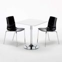 Valkoinen neliöpöytä 70x70cm ja kaksi värikästä tuolia Lollipop Titanium Luettelo