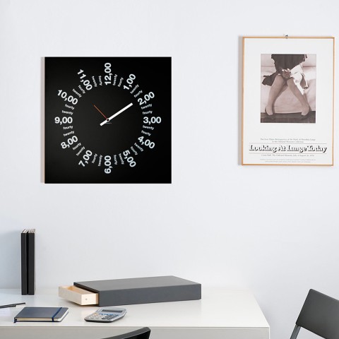 Neliönmuotoinen seinäkello moderni minimalistinen muotoilu 50x50cm Only Hours